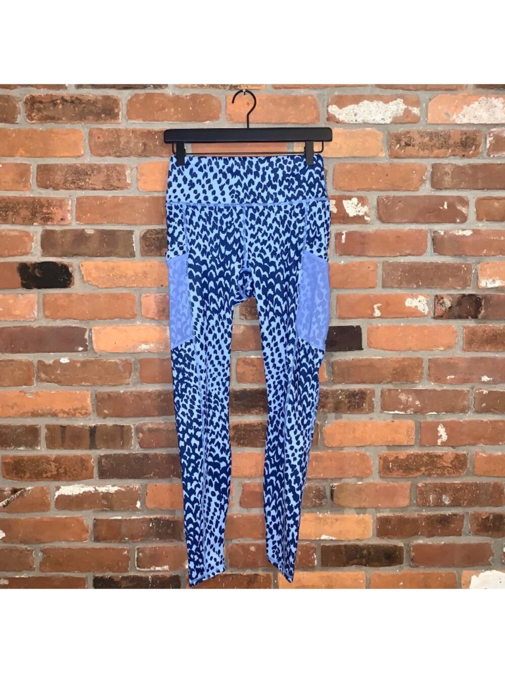 Fabletics Powerhold  Blue On The Go High Waisted Leggings With Pockets Size XS